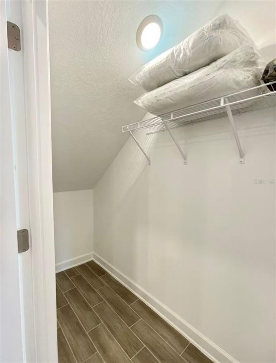 Image 11 of 27 For 11478 Listening Drive