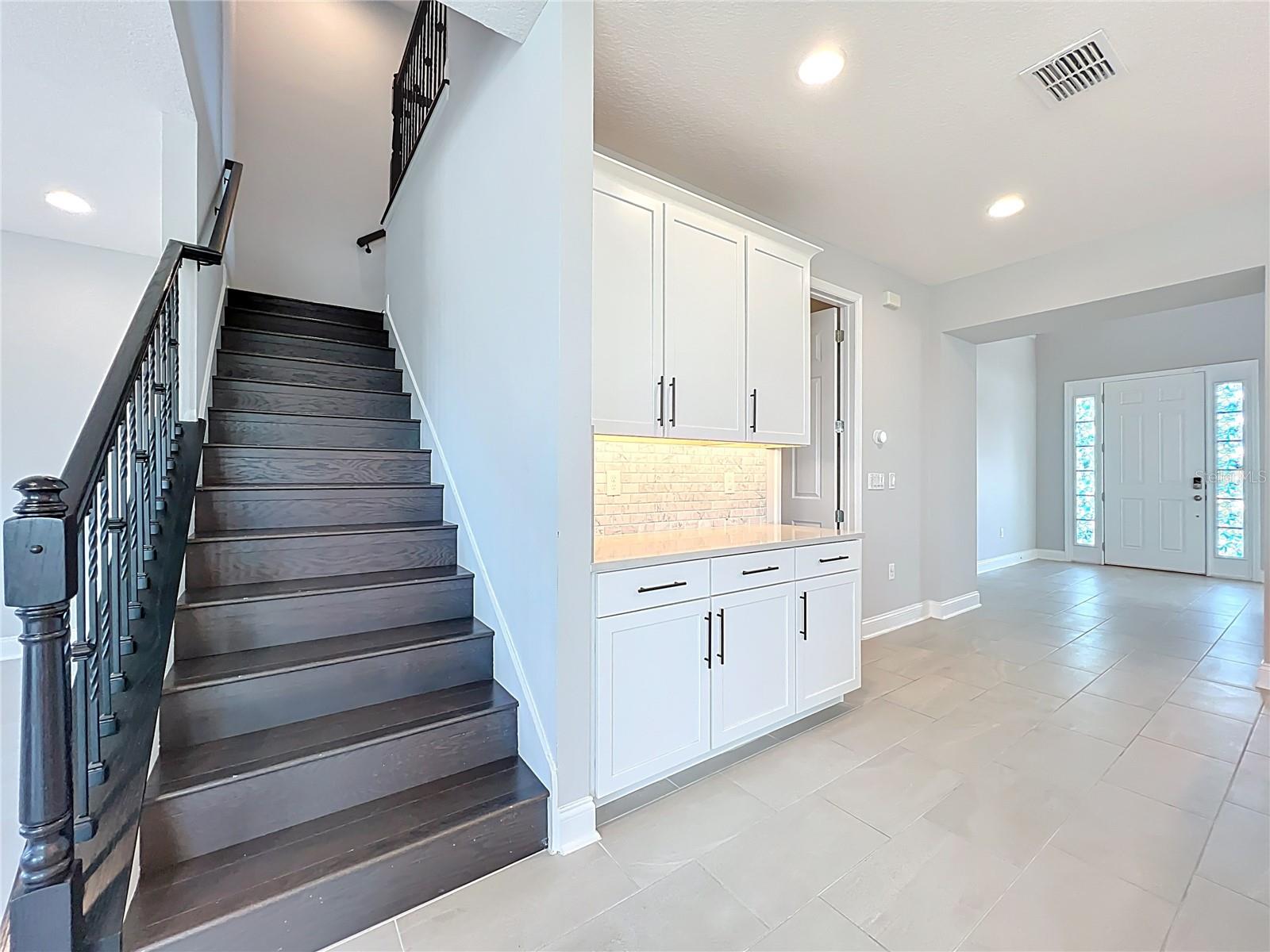 Image 25 of 56 For 13185 Blossom Valley Drive