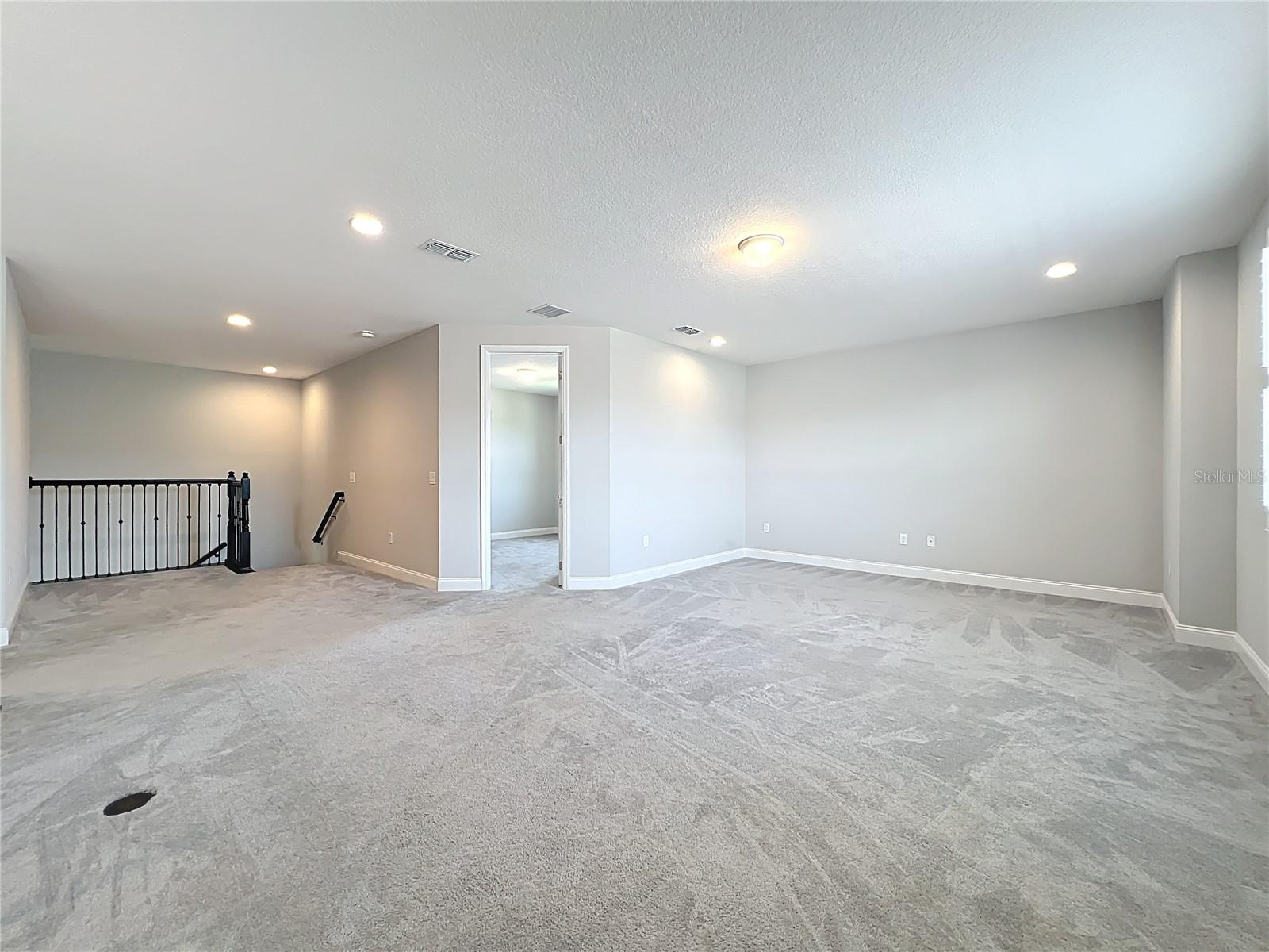 Image 28 of 56 For 13185 Blossom Valley Drive