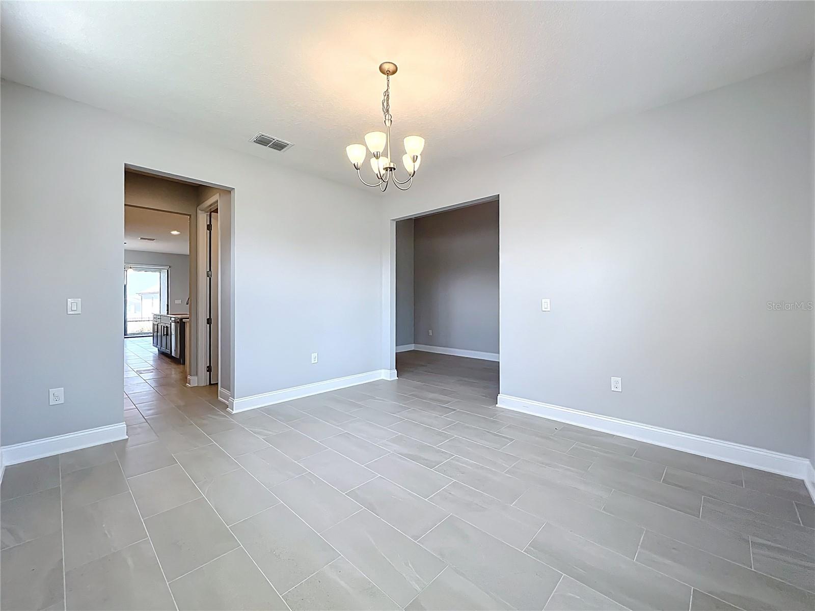 Image 7 of 56 For 13185 Blossom Valley Drive