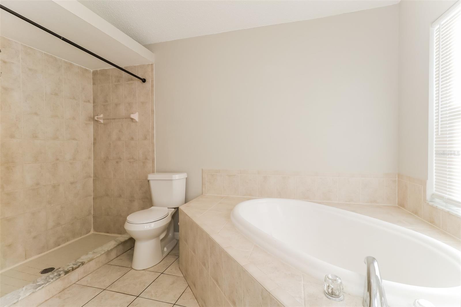 Image 12 of 21 For 7141 Sandywood Court