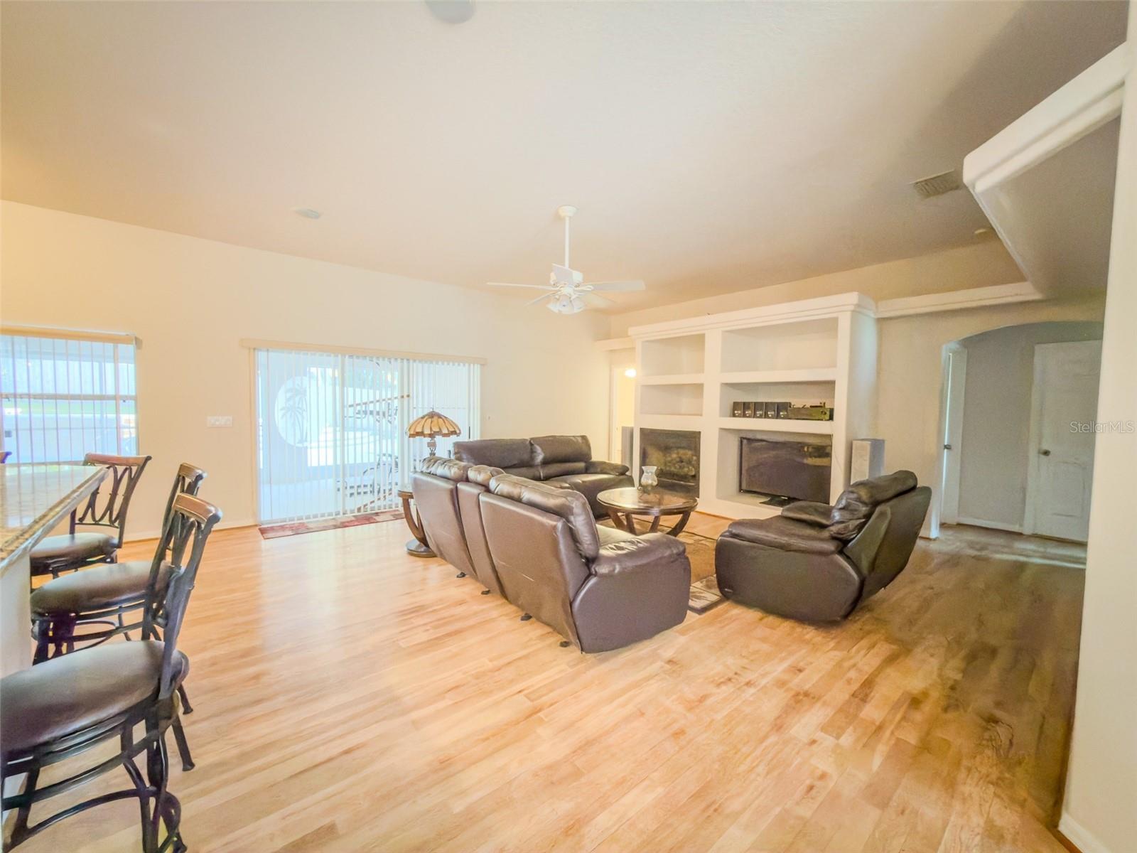 Image 33 of 55 For 4 Weston Road