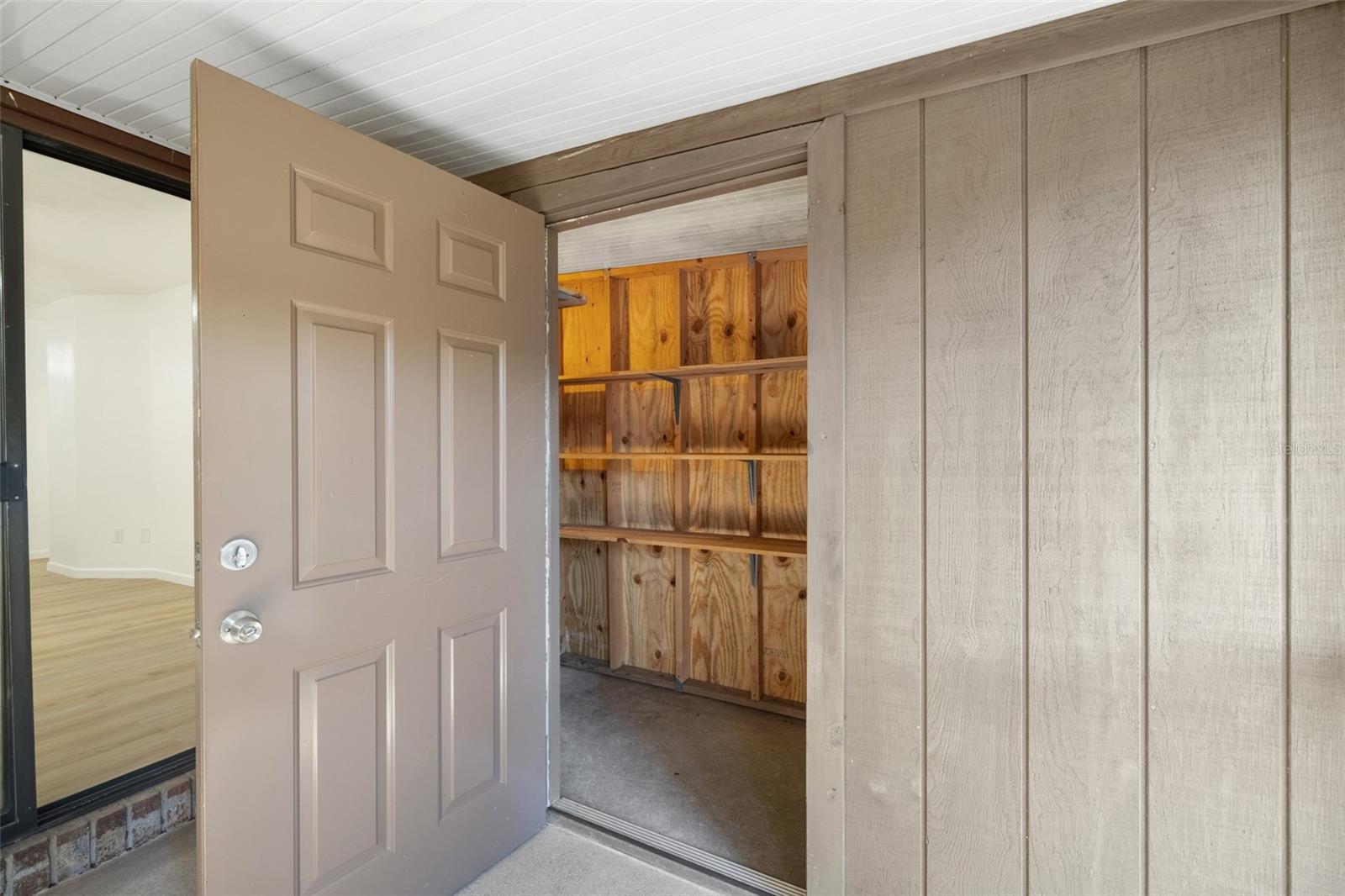 Image 26 of 35 For 3414 53rd Terrace