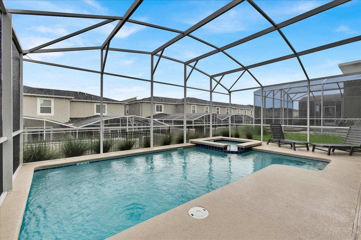 Image 24 of 31 For 9239 Sommerset Hills Drive