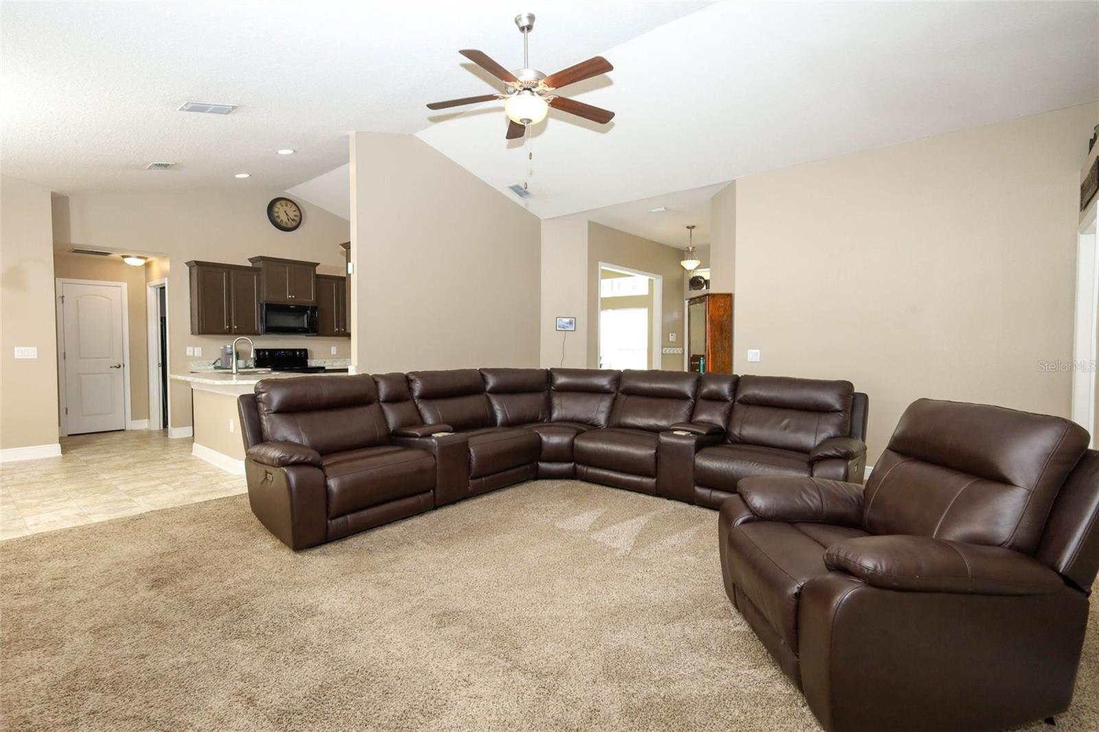 Image 14 of 45 For 31631 Broadwater Avenue