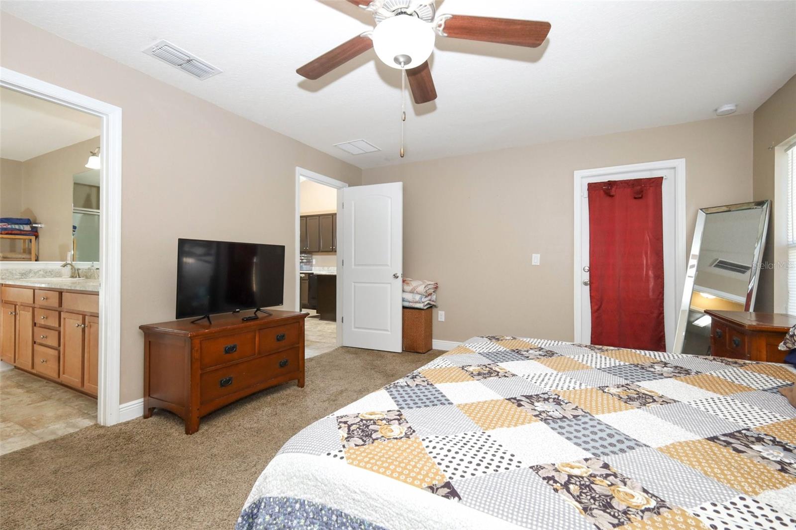 Image 19 of 45 For 31631 Broadwater Avenue