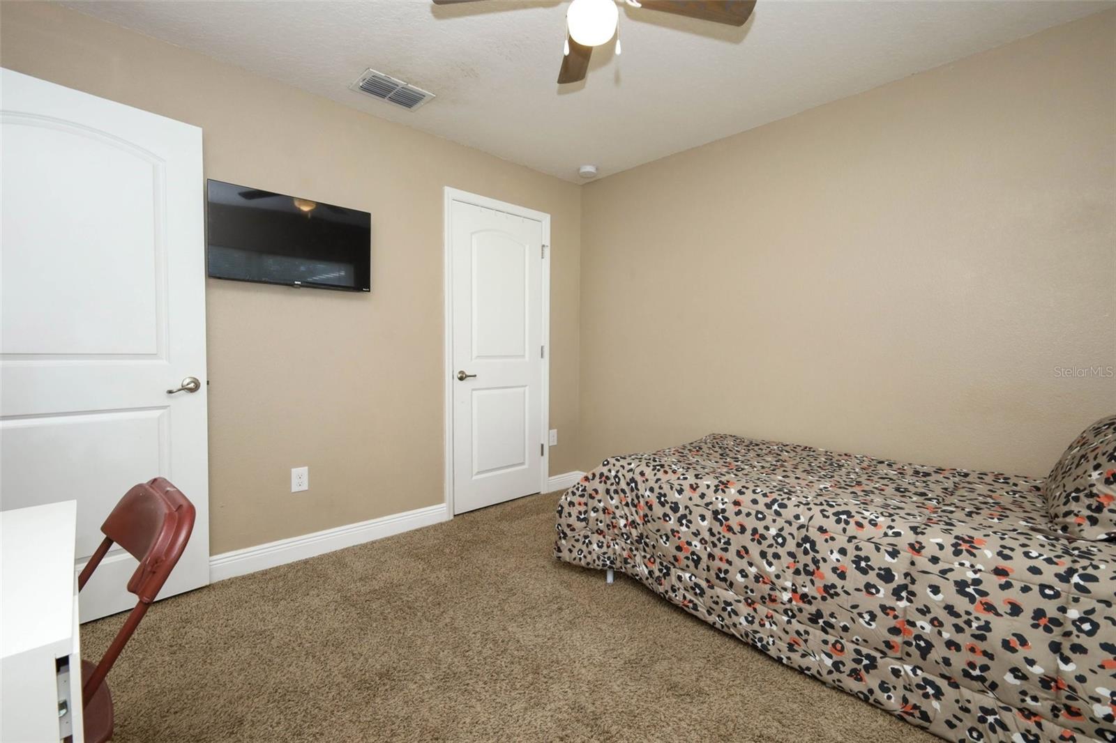 Image 24 of 45 For 31631 Broadwater Avenue