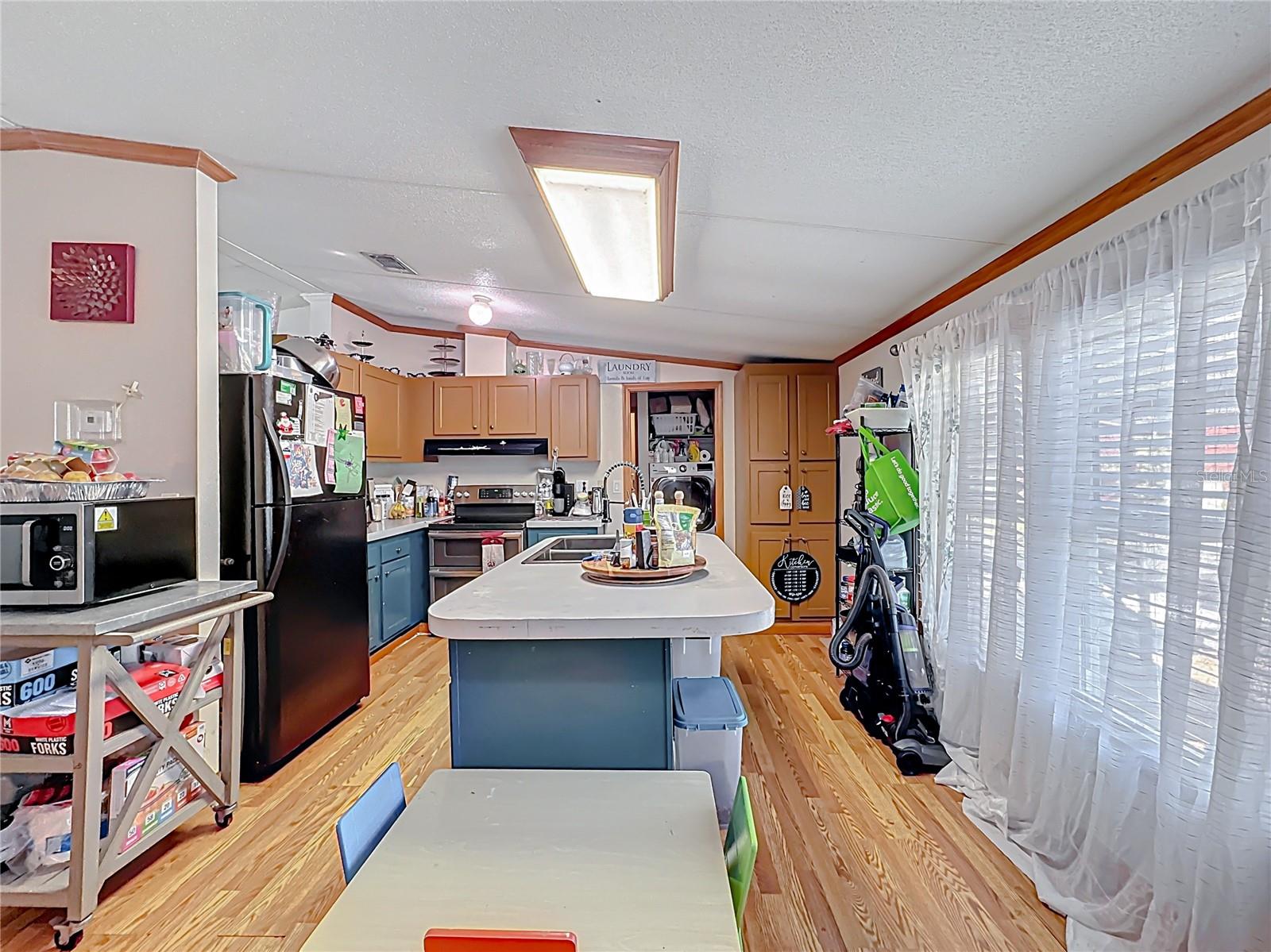 Image 9 of 28 For 9365 Denver Drive