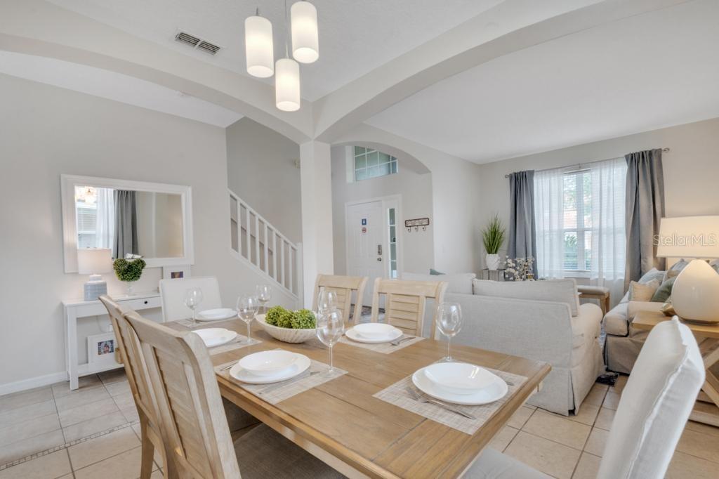 Image 13 of 84 For 162 Cordova Avenue