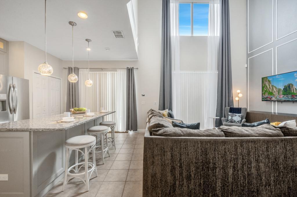 Image 31 of 84 For 162 Cordova Avenue