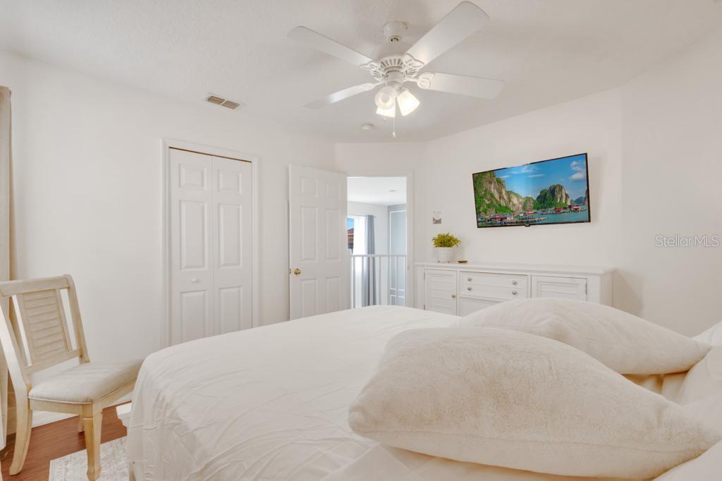 Image 62 of 84 For 162 Cordova Avenue