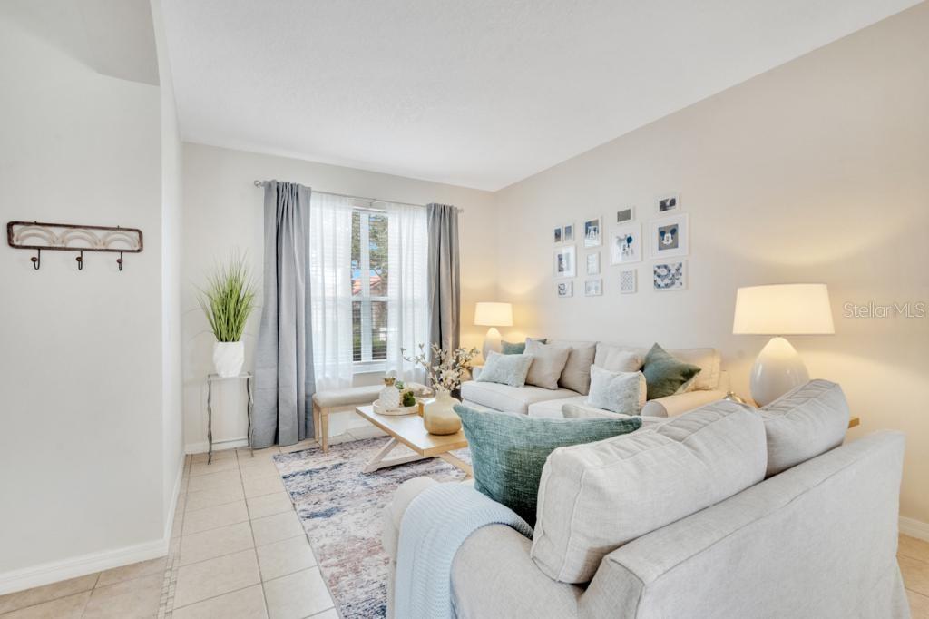 Image 9 of 84 For 162 Cordova Avenue