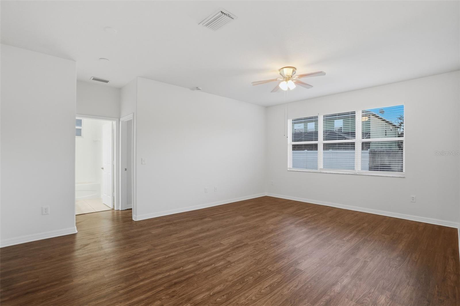 Image 25 of 44 For 11506 Addison Chase Drive