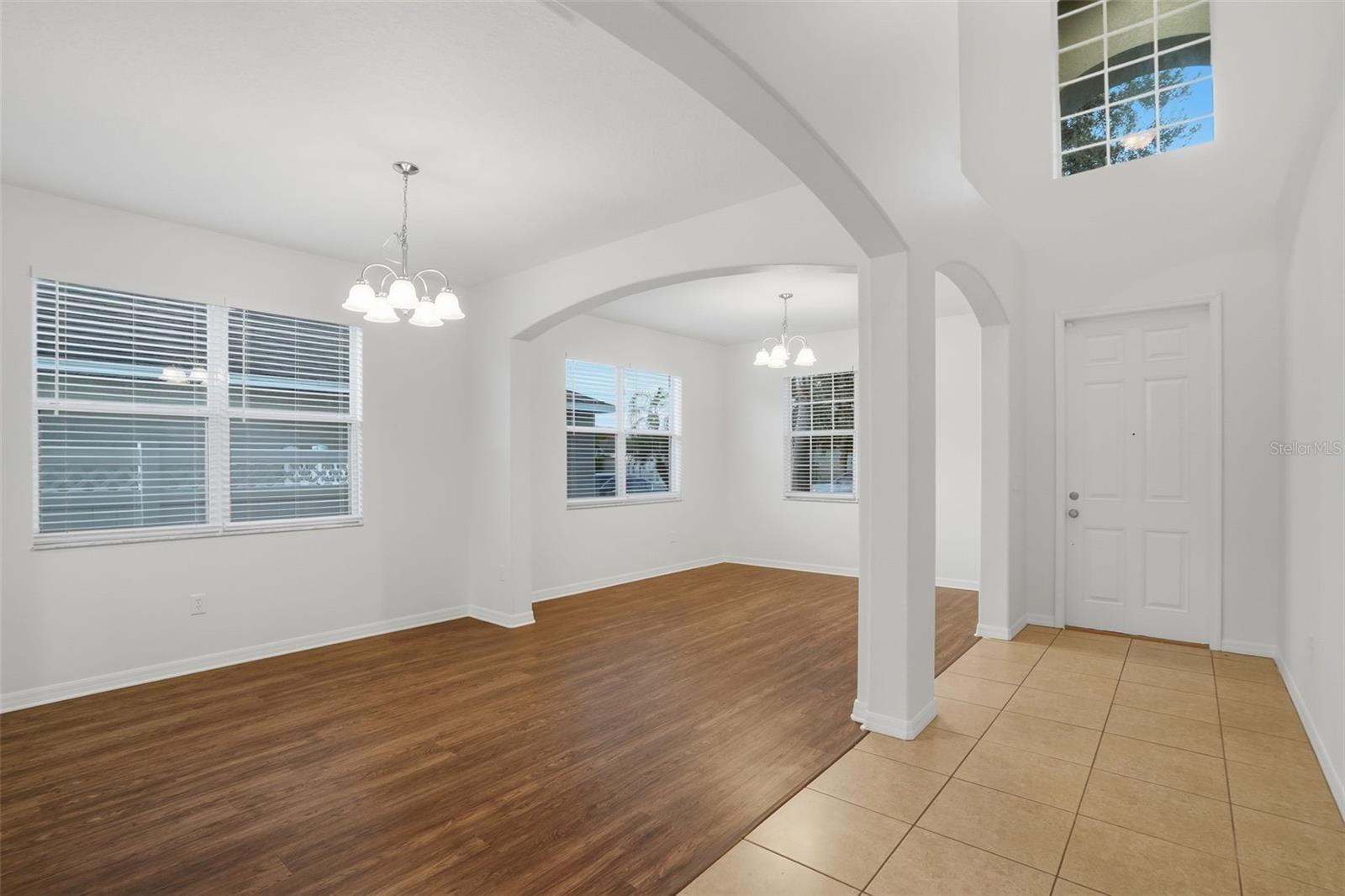 Image 9 of 44 For 11506 Addison Chase Drive