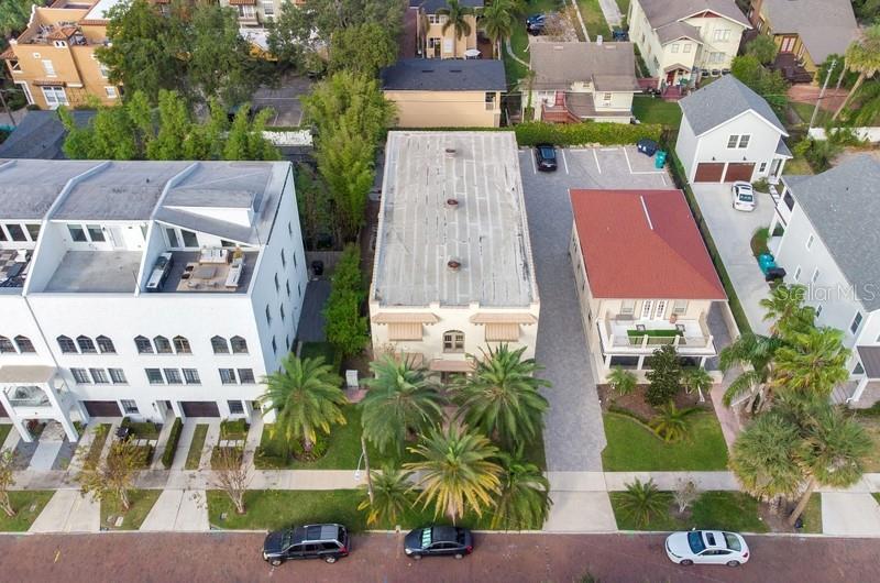 Image 22 of 28 For 613 Ridgewood Street 2