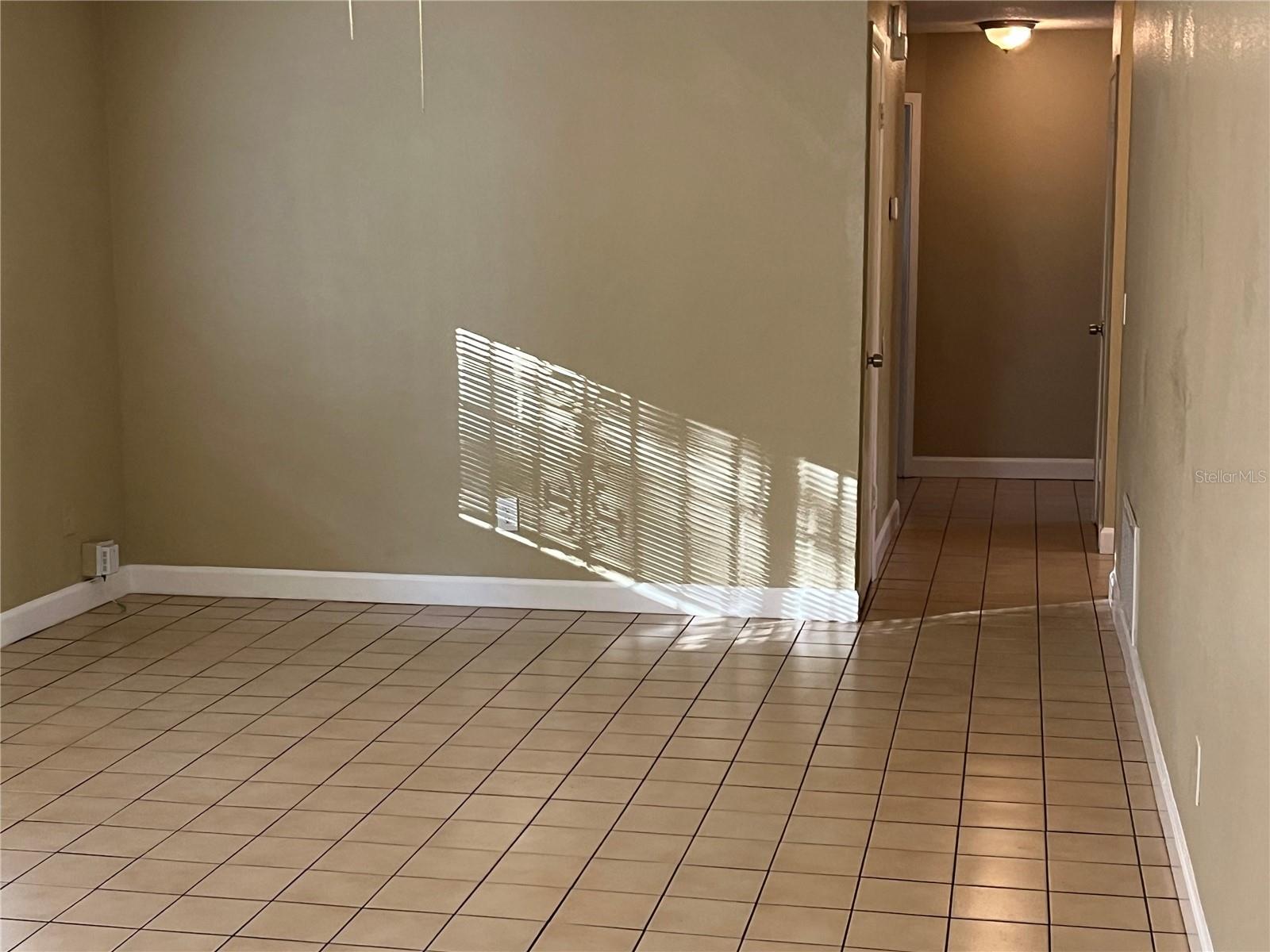 Image 16 of 19 For 4407 Signal Hill Road