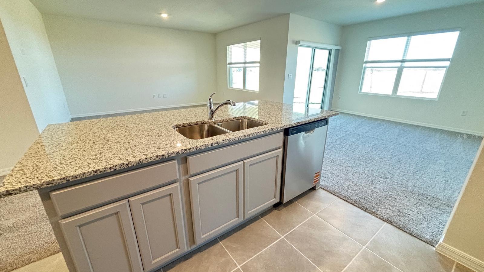 Image 10 of 39 For 914 Princess Sabal Point