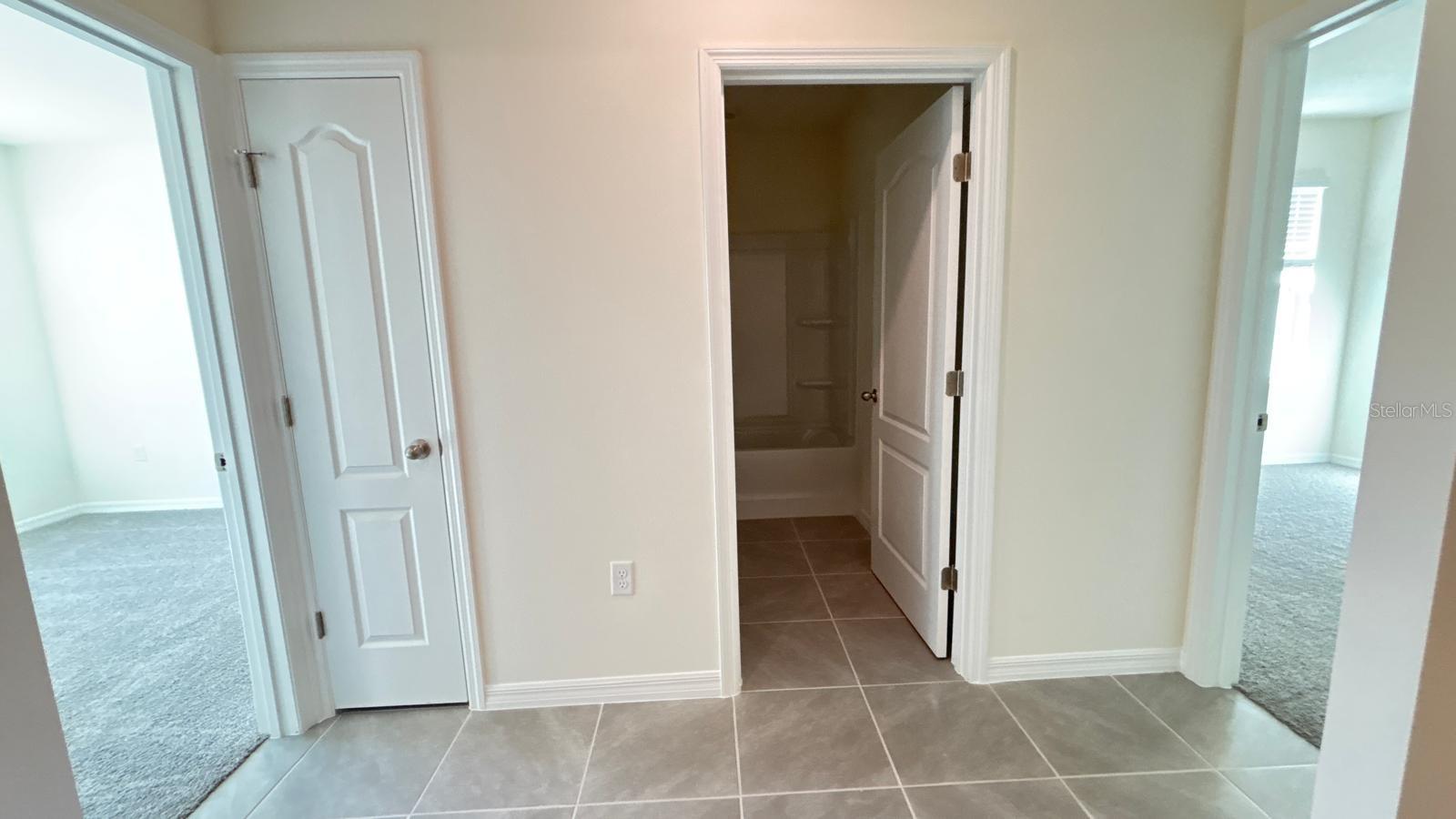 Image 13 of 39 For 914 Princess Sabal Point