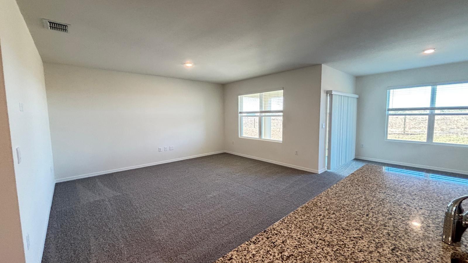 Image 4 of 39 For 914 Princess Sabal Point