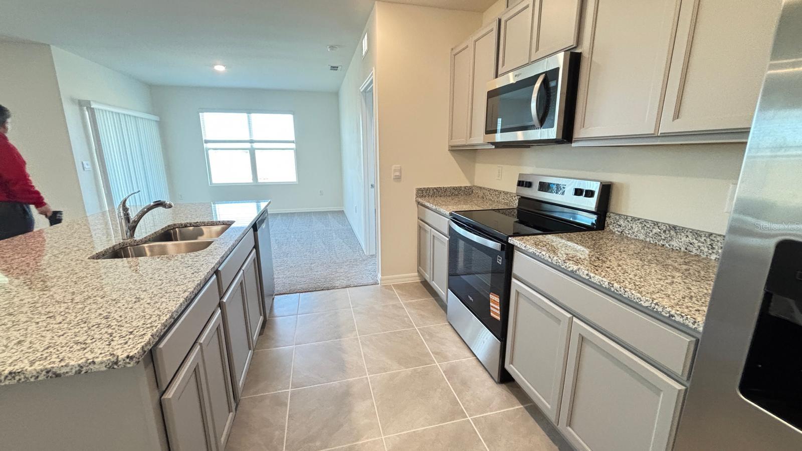 Image 5 of 39 For 914 Princess Sabal Point