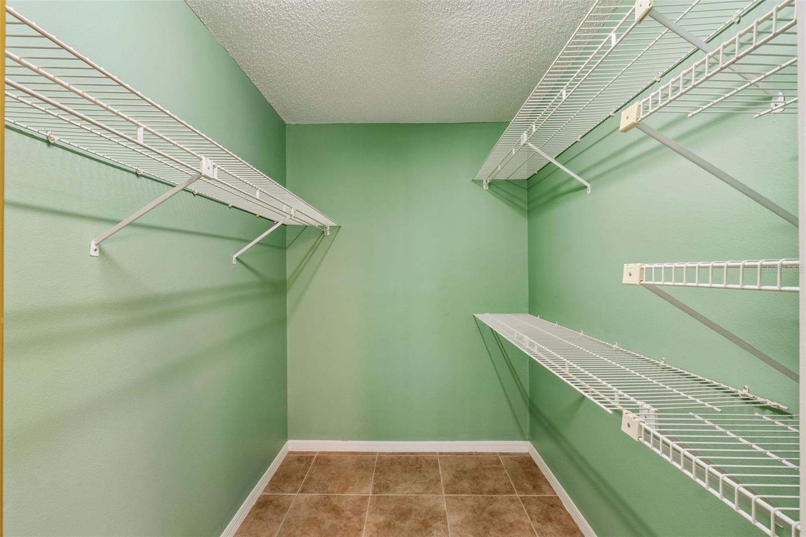 Image 34 of 50 For 232 Wimbledon Circle 232