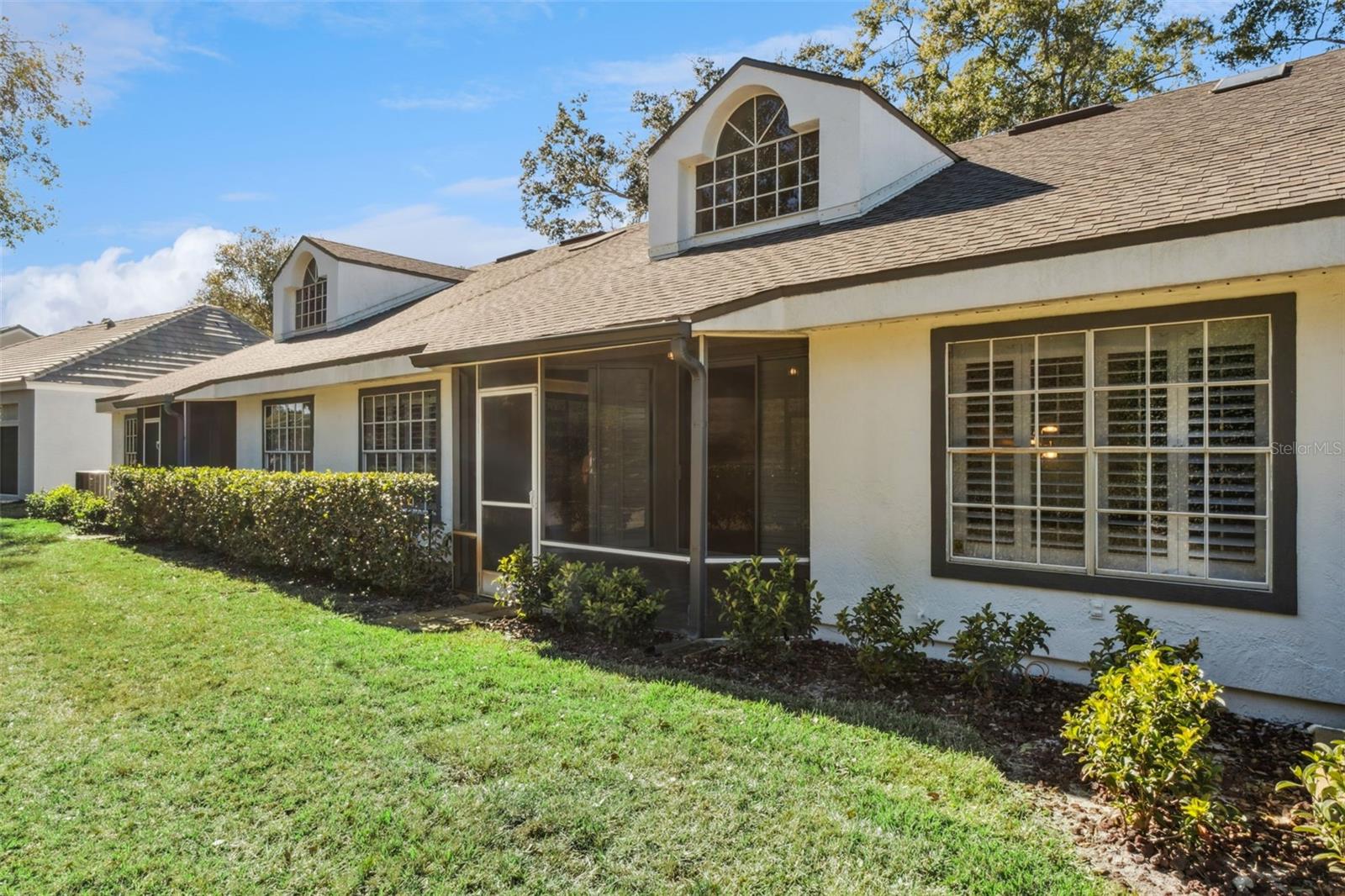 Image 40 of 50 For 232 Wimbledon Circle 232