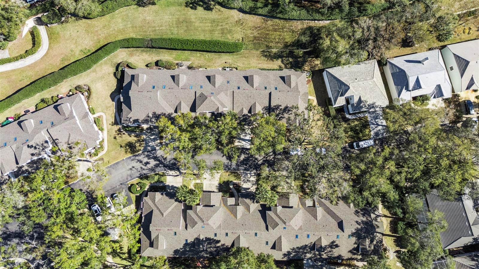 Image 43 of 50 For 232 Wimbledon Circle 232