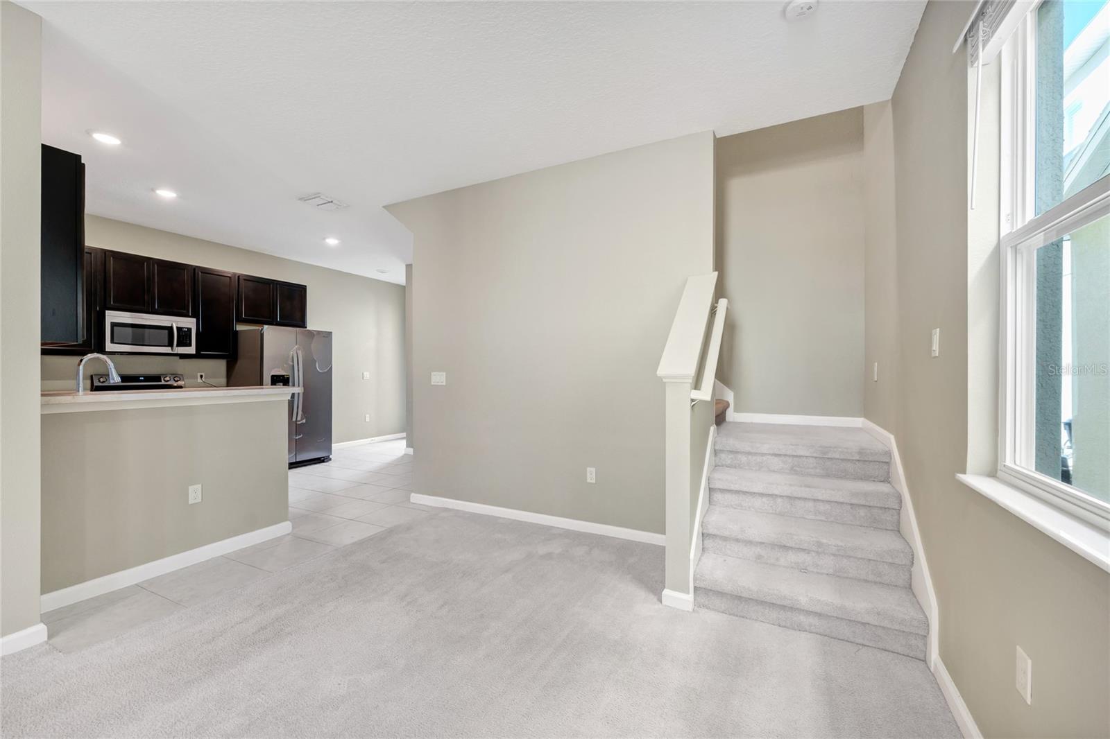 Image 5 of 31 For 258 Bella Prestwick Boulevard