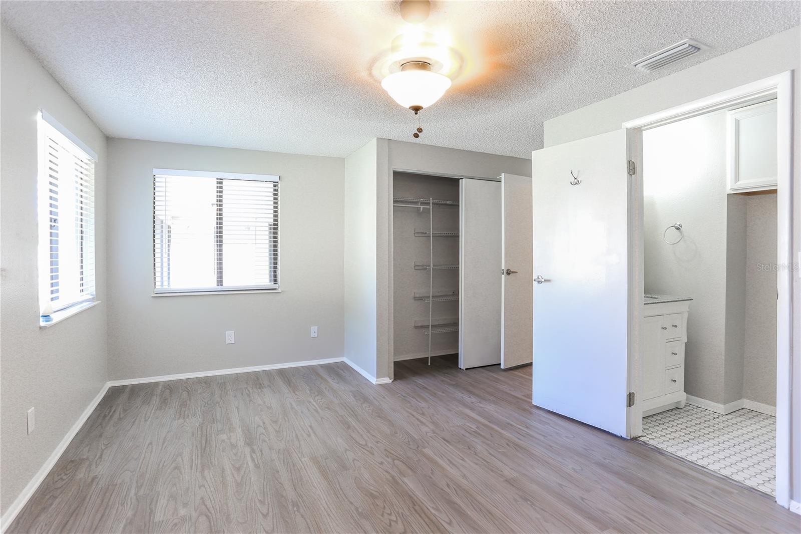 Image 7 of 16 For 4681 Swallowtail Drive