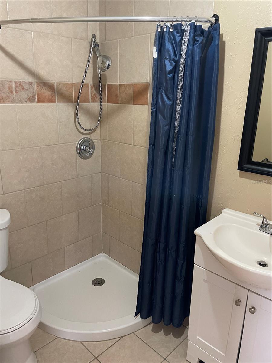 Image 14 of 23 For 4706 Robbins Avenue