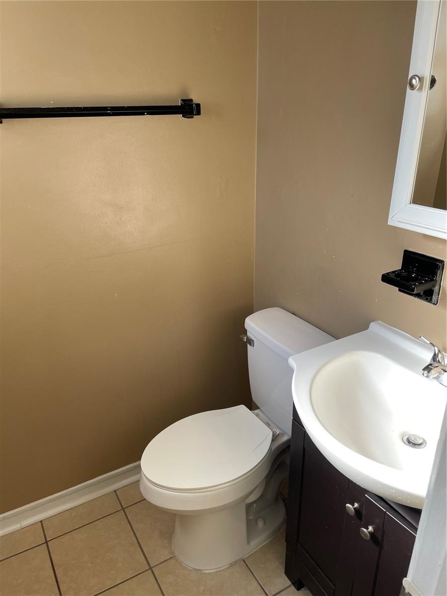 Image 15 of 23 For 4706 Robbins Avenue