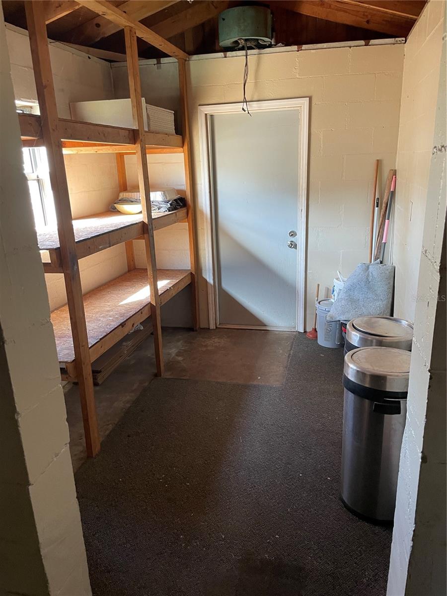 Image 18 of 23 For 4706 Robbins Avenue