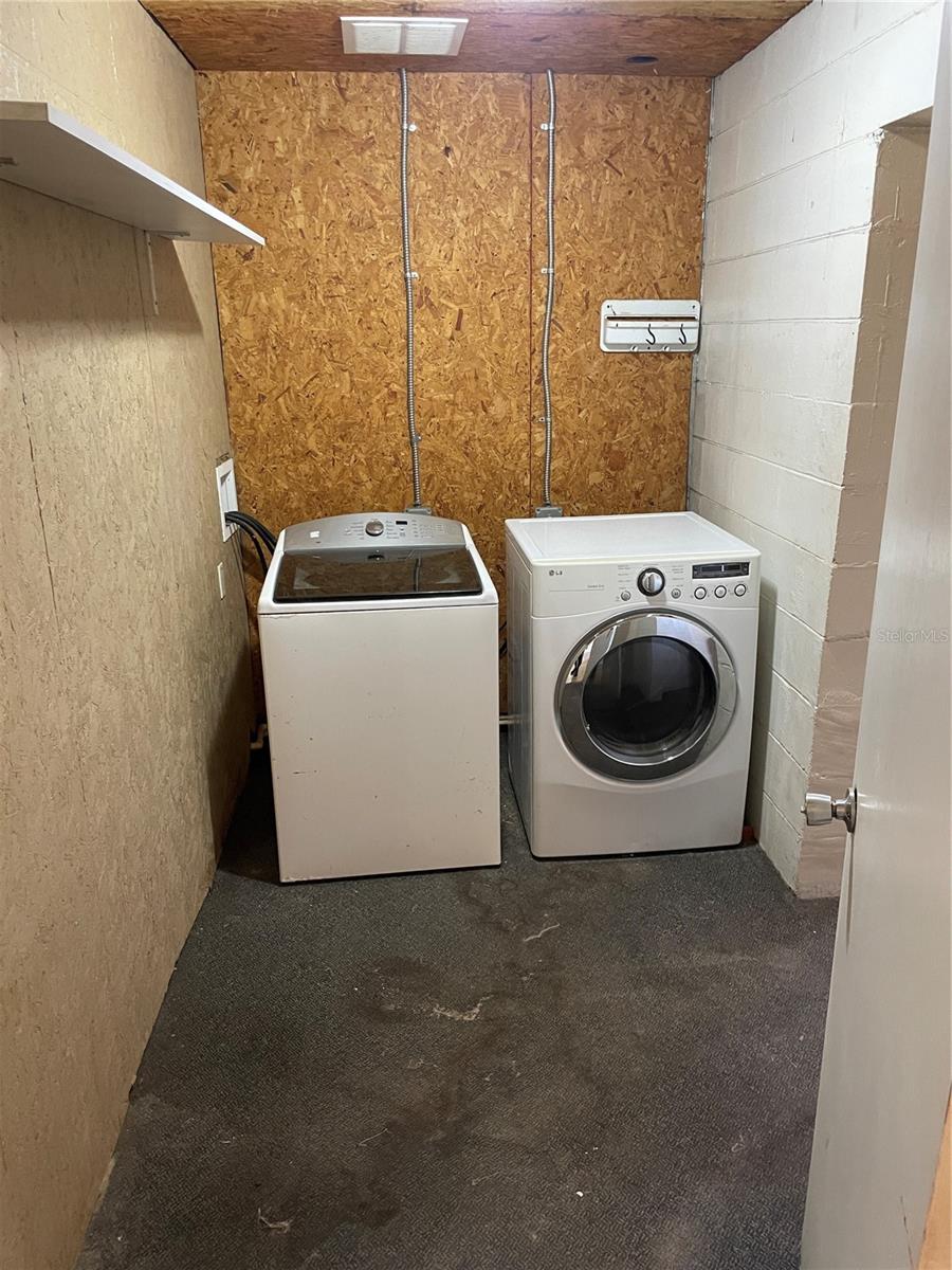 Image 19 of 23 For 4706 Robbins Avenue