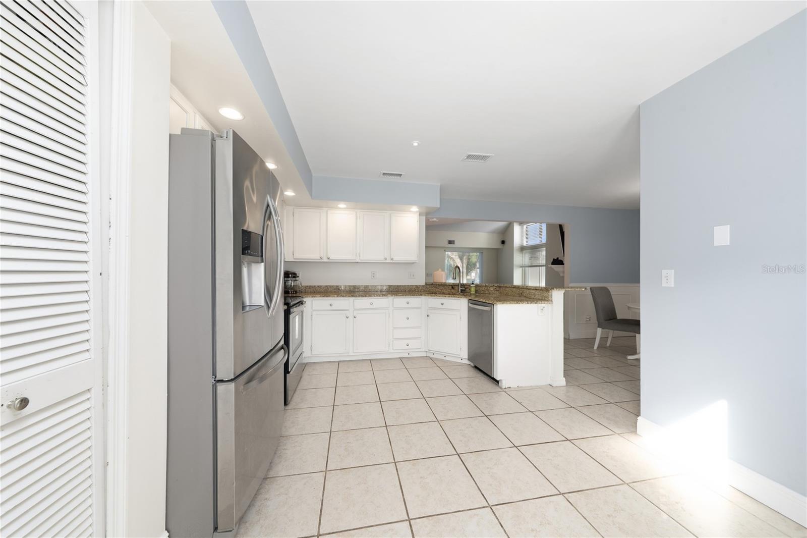 Image 11 of 45 For 2836 Waymeyer Drive