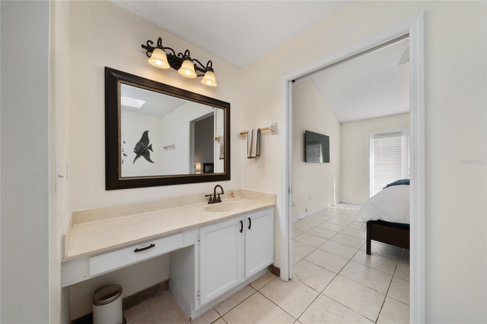 Image 21 of 45 For 2836 Waymeyer Drive