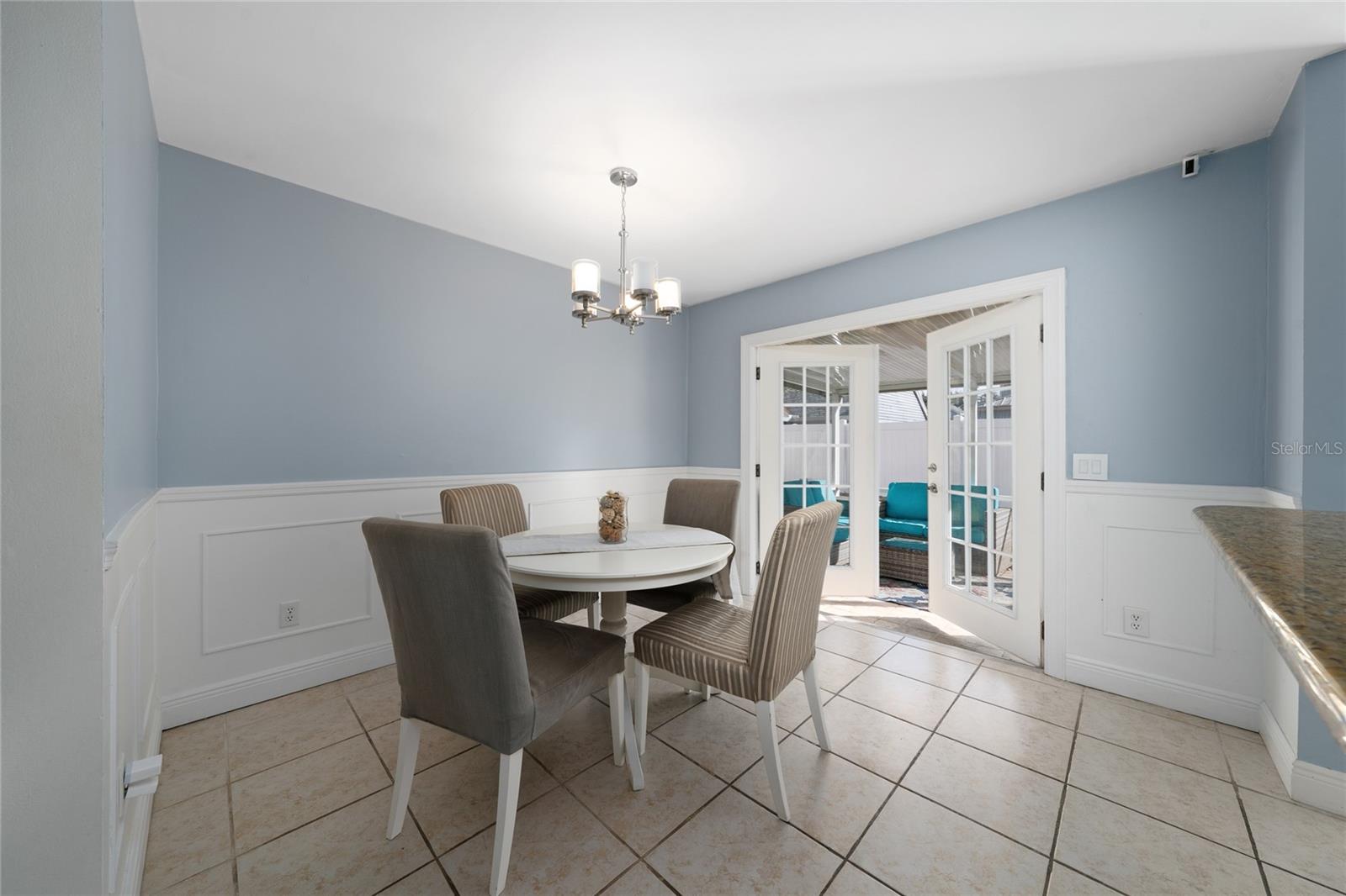 Image 9 of 45 For 2836 Waymeyer Drive