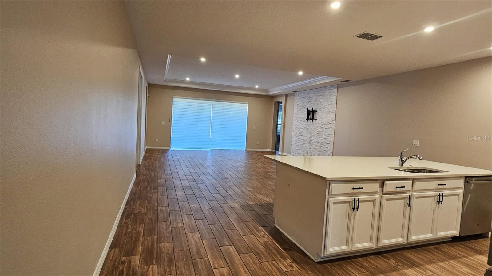 Image 4 of 26 For 3448 Current Avenue