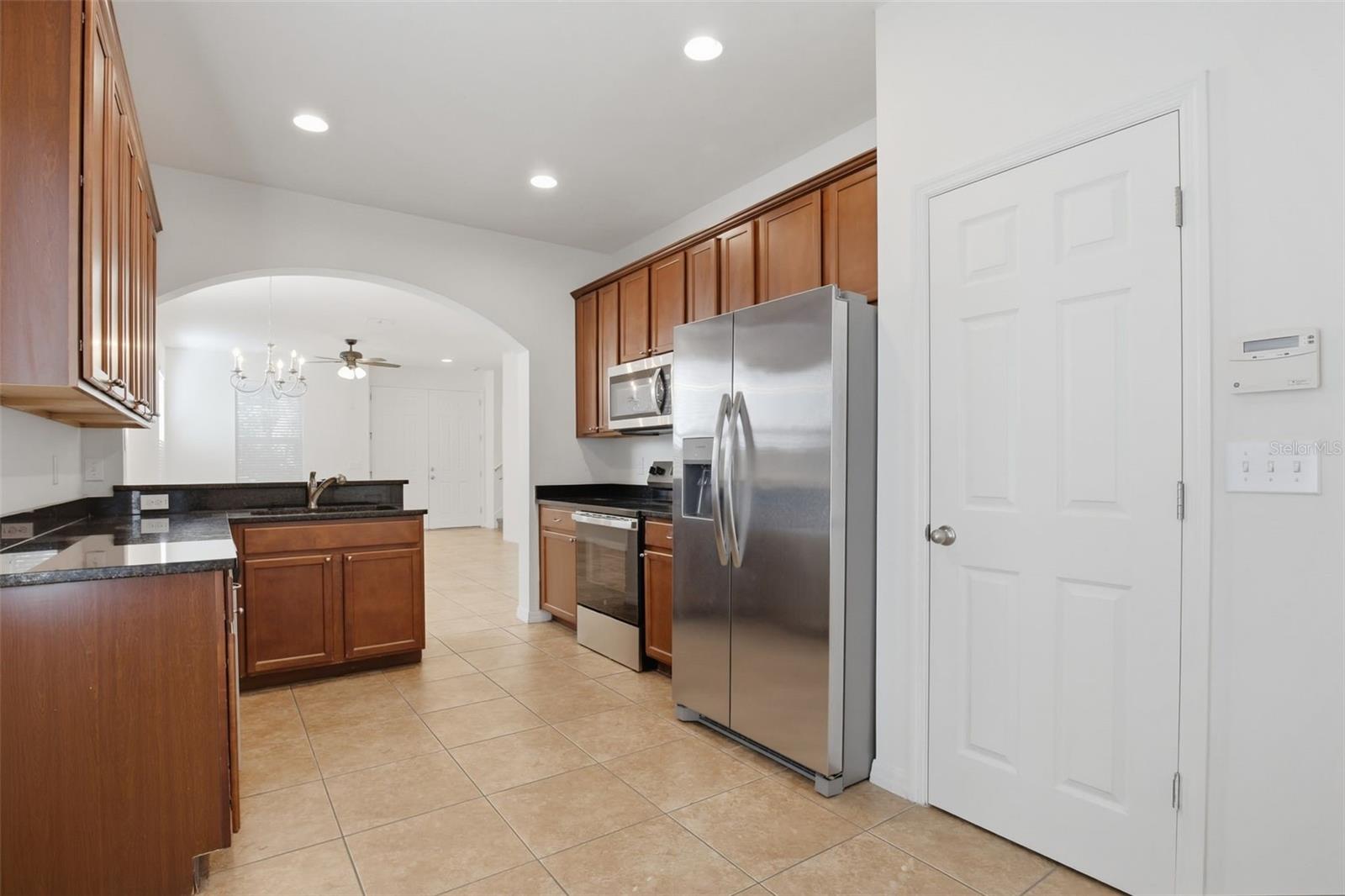 Image 14 of 47 For 14167 Stowbridge Avenue