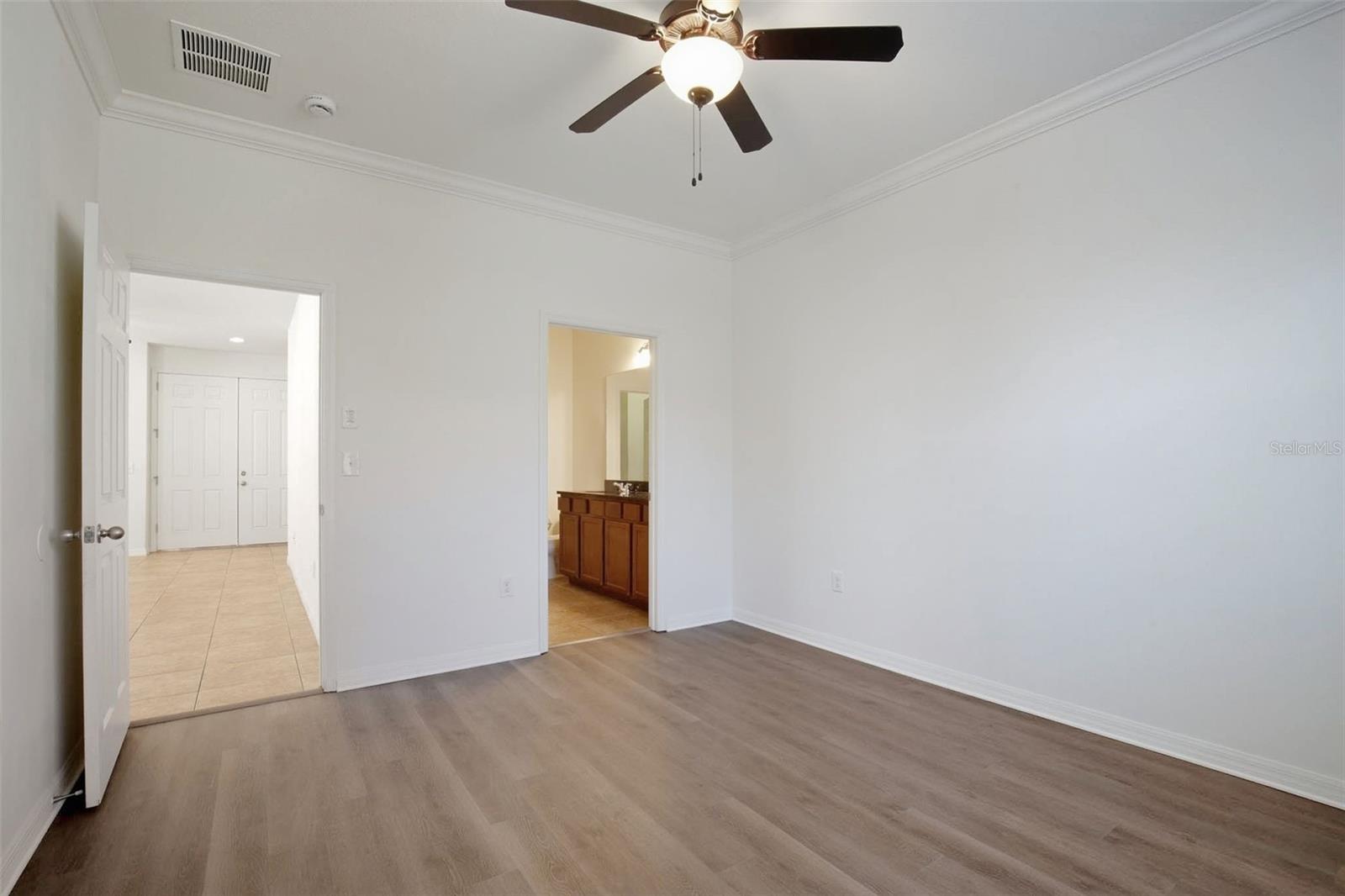 Image 20 of 47 For 14167 Stowbridge Avenue