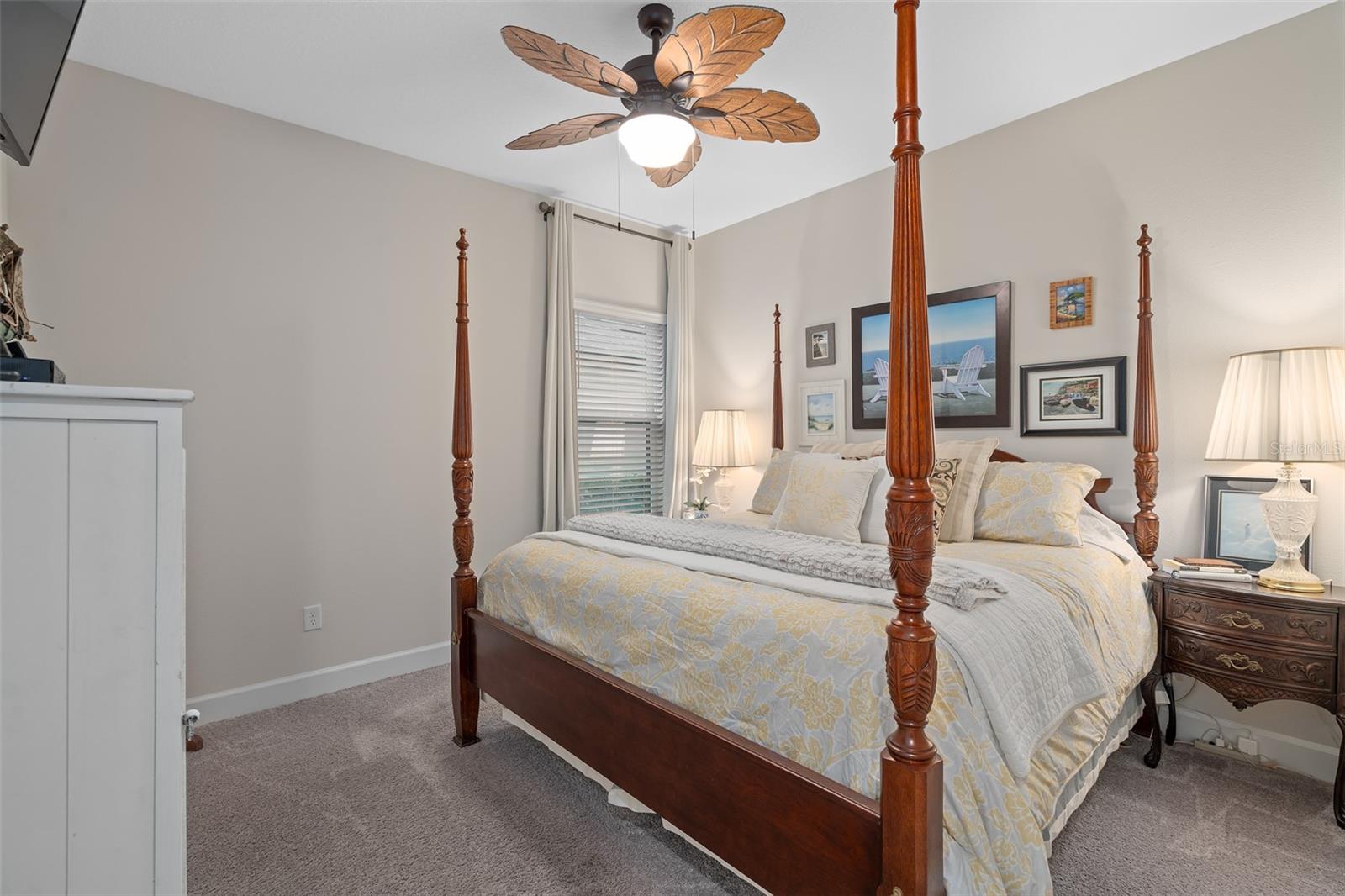 Image 18 of 67 For 915 Braewood Drive