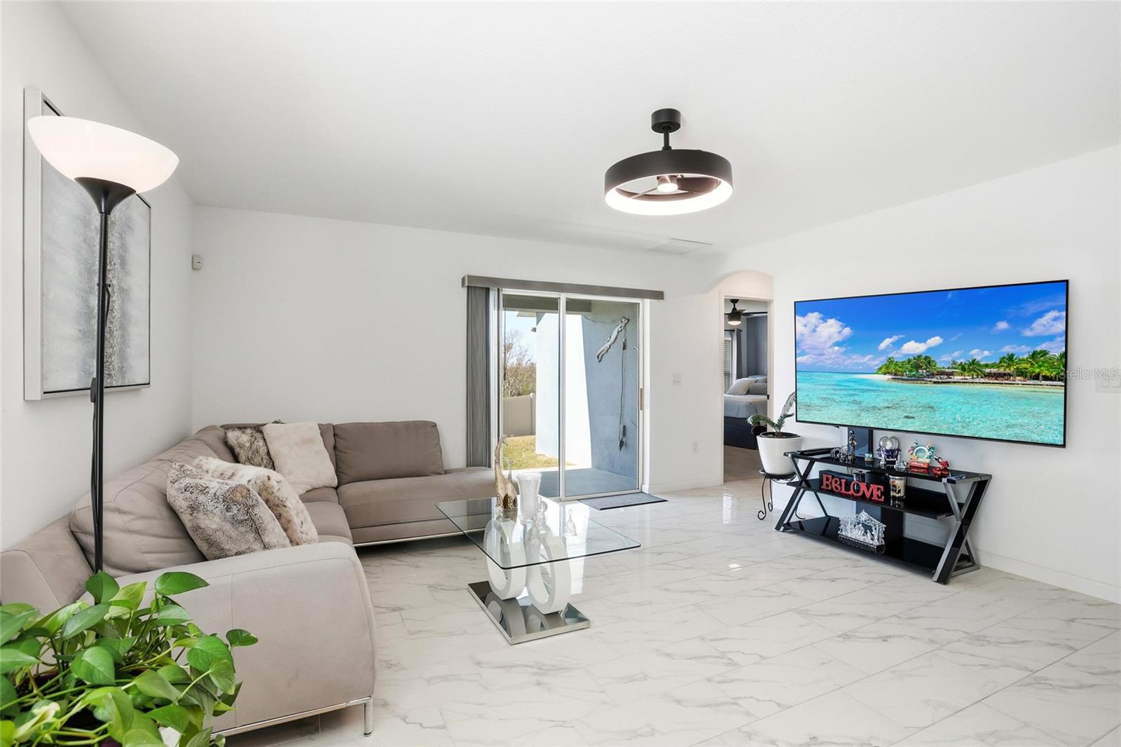 Image 16 of 42 For 3536 Yarian Drive