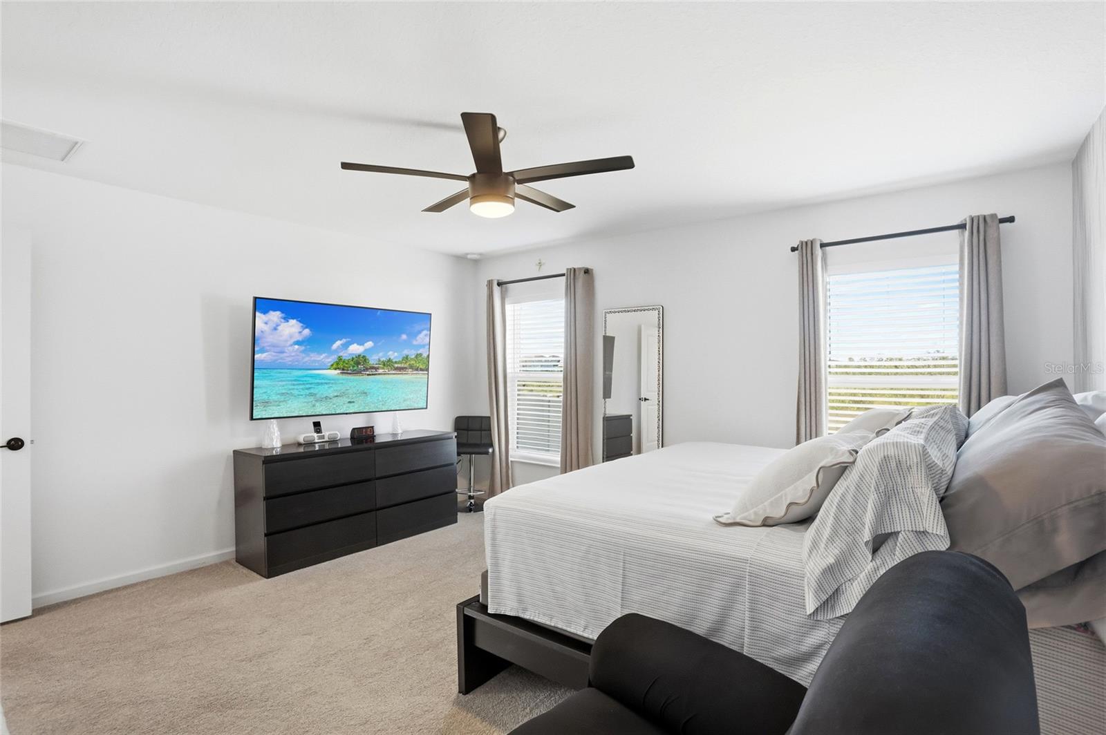 Image 21 of 42 For 3536 Yarian Drive