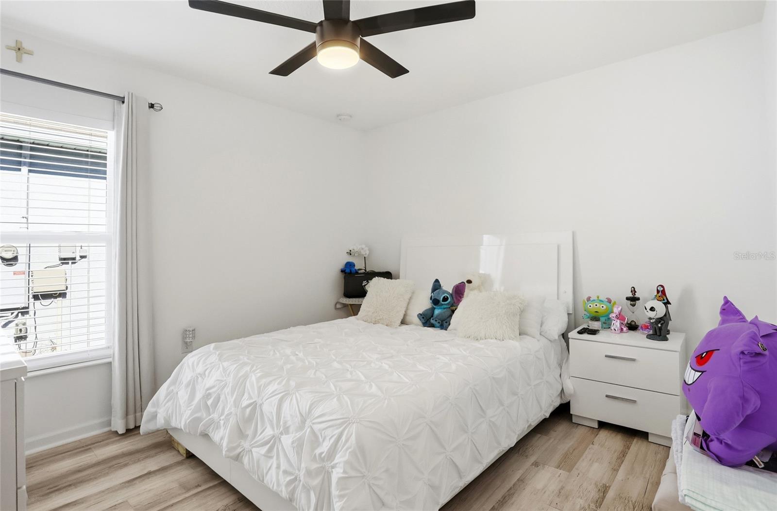 Image 27 of 42 For 3536 Yarian Drive