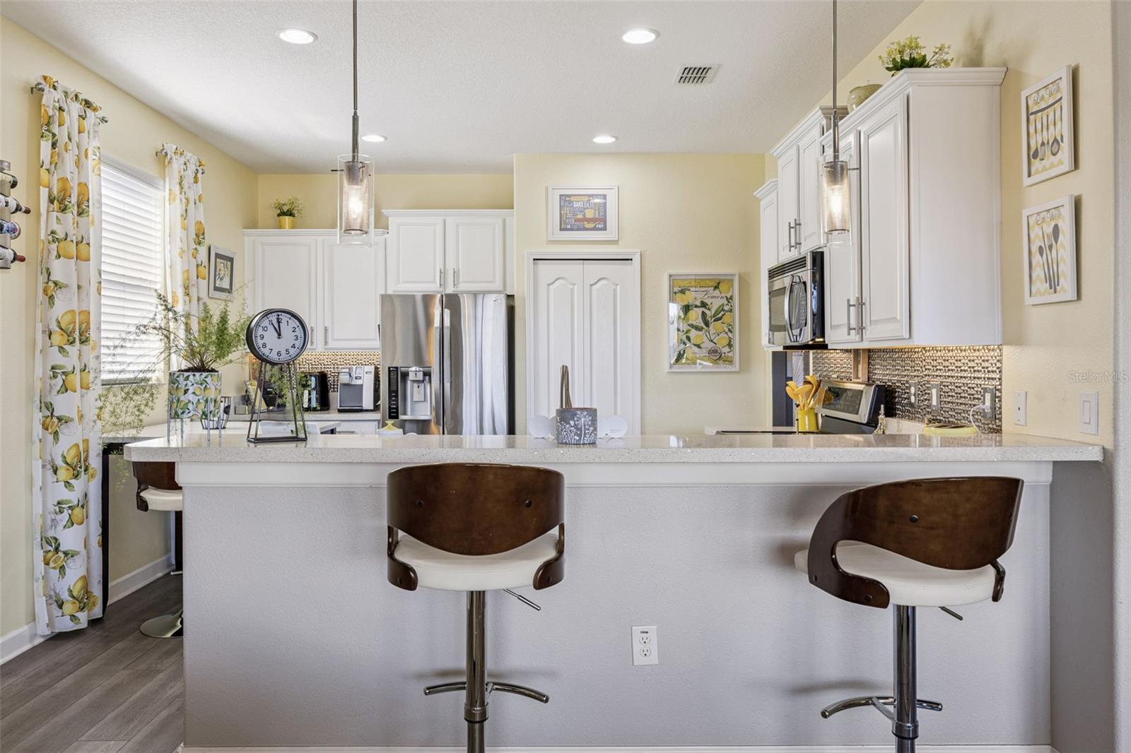 Image 7 of 32 For 4027 Serena Lane