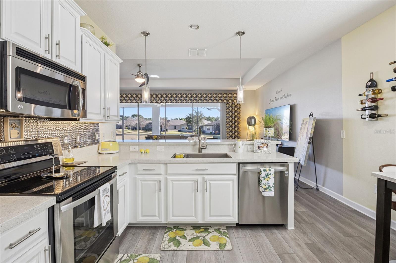 Image 8 of 32 For 4027 Serena Lane