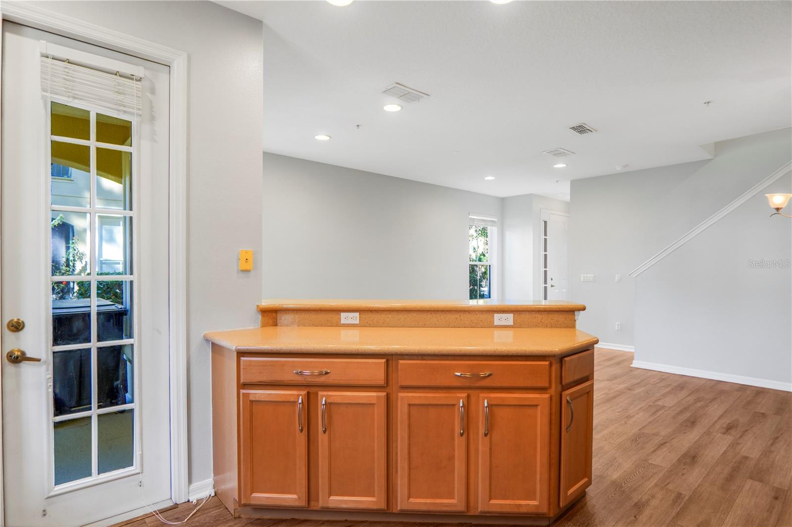 Image 11 of 65 For 4940 Luge Ln