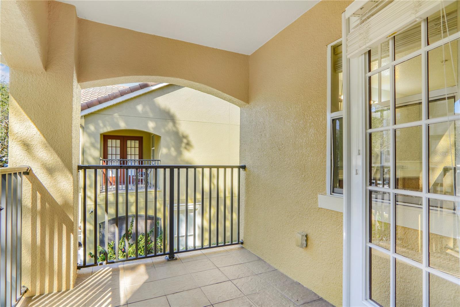 Image 32 of 65 For 4940 Luge Ln