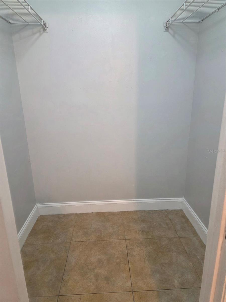 Image 9 of 12 For 6035 Oleander Drive