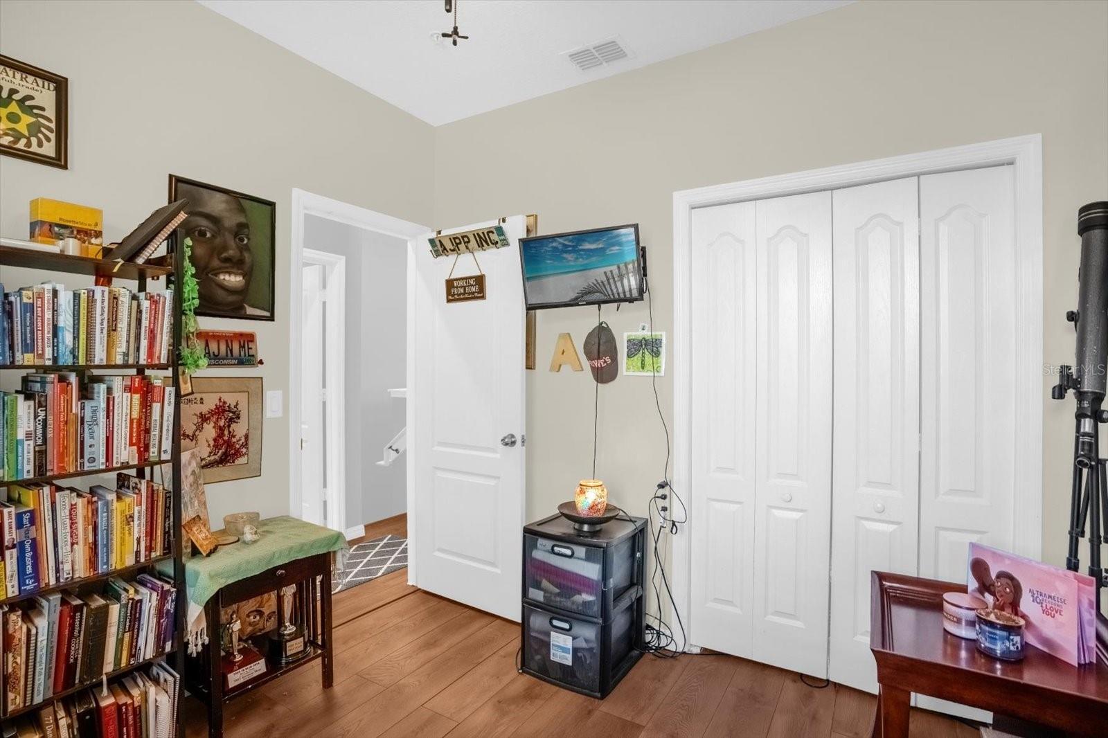 Image 17 of 42 For 2749 Econ Landing Boulevard