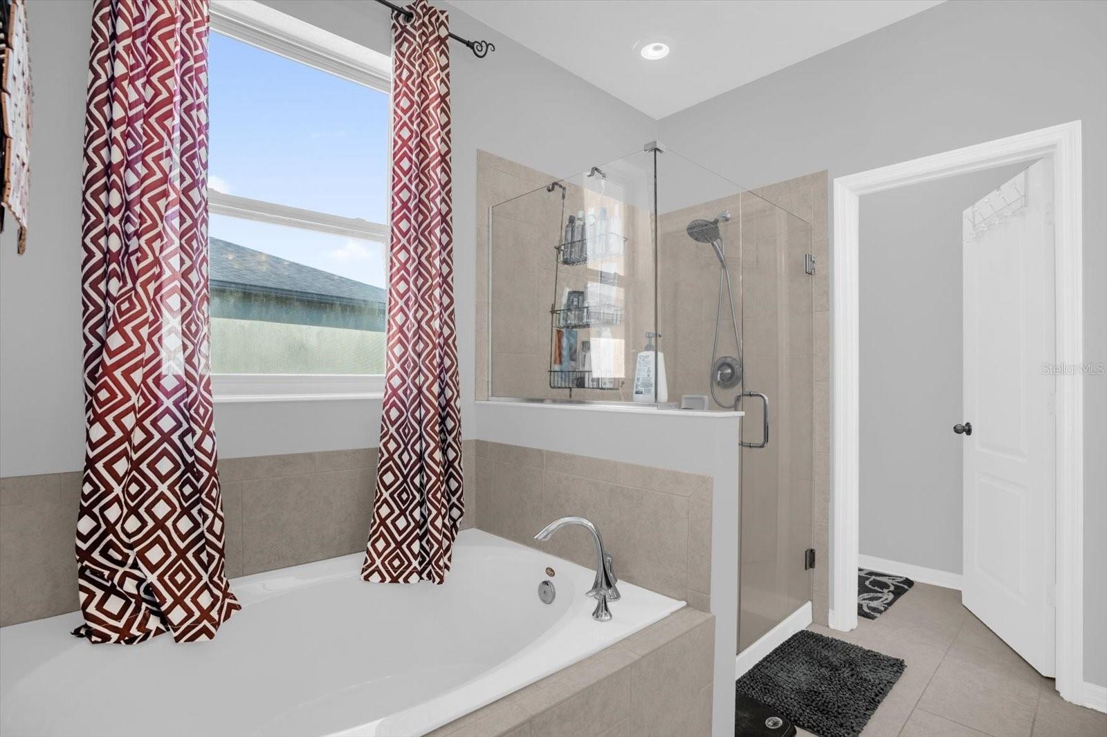 Image 20 of 42 For 2749 Econ Landing Boulevard